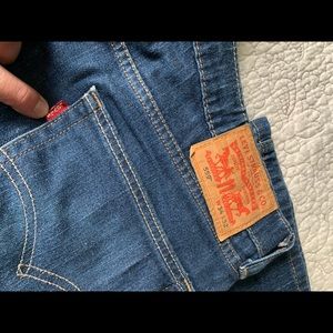Levi’s 559 jeans